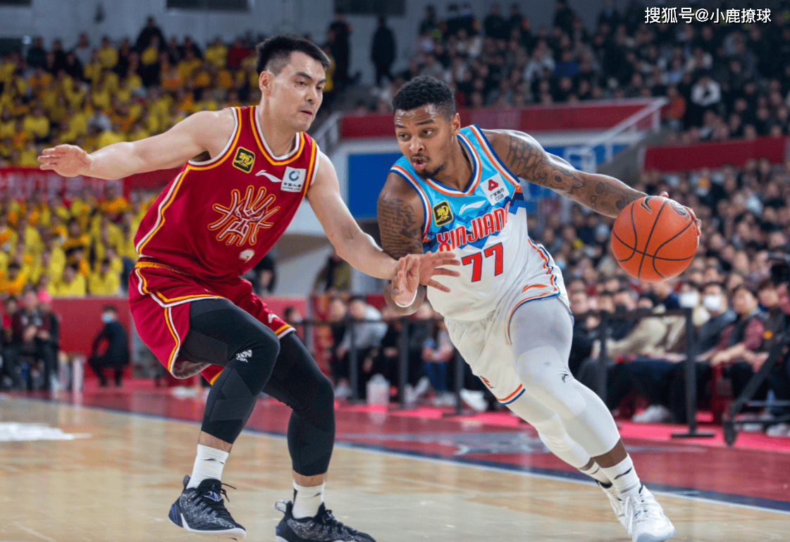 包含转会期体能课后；广厦男篮伤情更新备战英超；目标明确；身体对抗强度拉满的词条