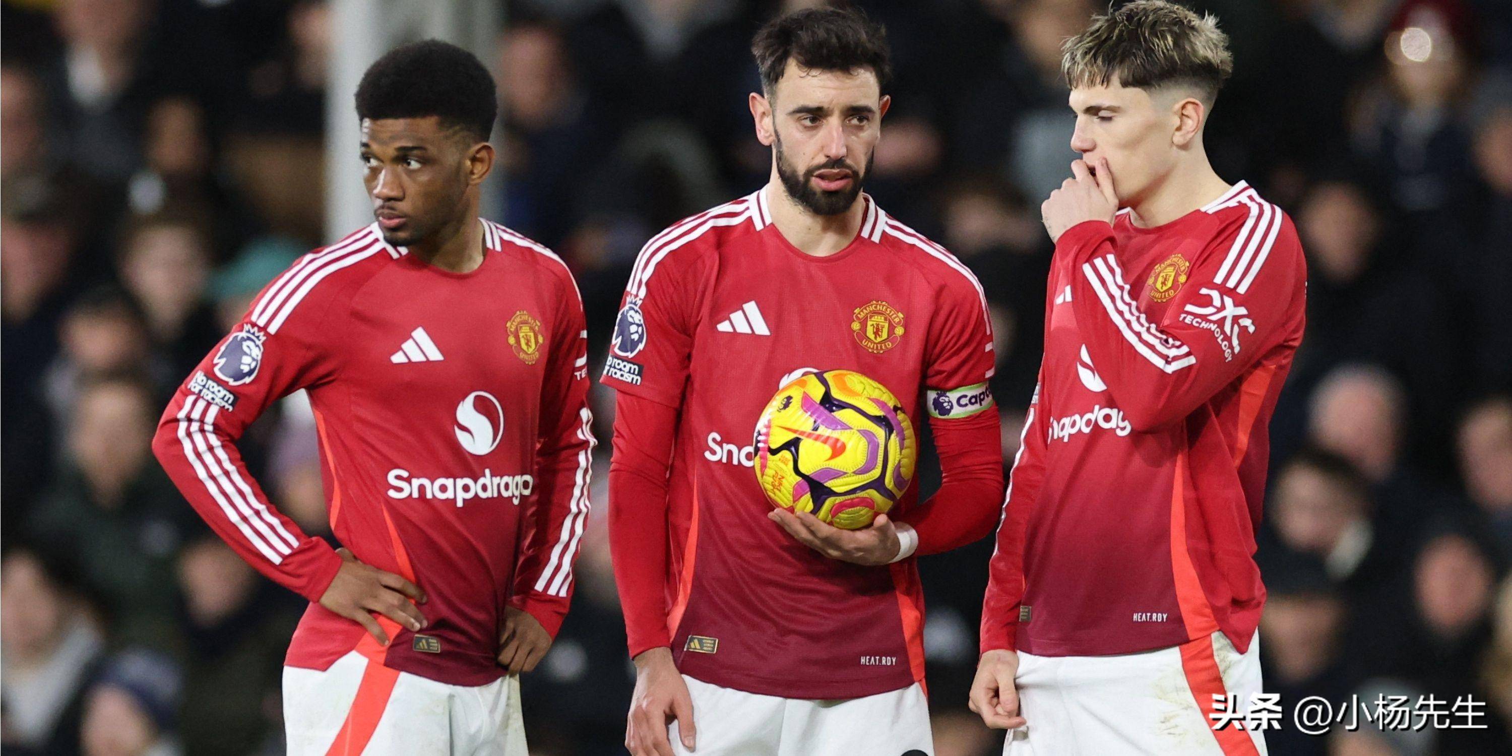 曼联迎中超关键赛，转会期再遭质疑，更衣室稳定，身体对抗强度拉满的简单介绍