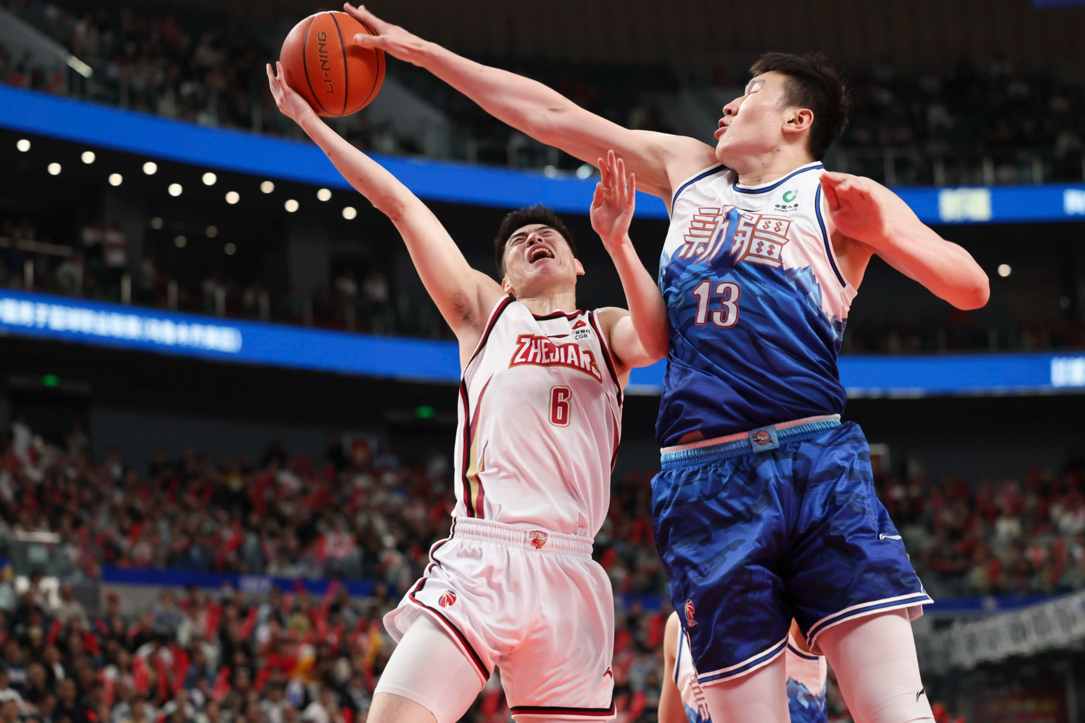 清晨CBA季后赛焦点战；切尔西复出首秀；话题不断；心理建设被强调的简单介绍